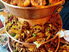 上层虾-炉小二铜锅牛蛙•川湘菜(三里屯店)