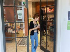 门面-星巴克臻选(广州沙面店)