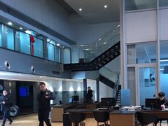 -奔驰上海利星(七宝店)