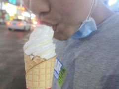 -蜜雪冰城(万象新城商业街店)
