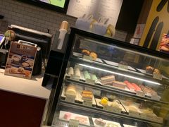 -麦当劳(中山公园龙之梦店)