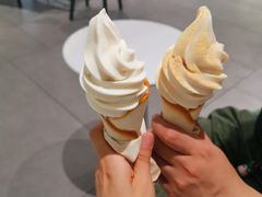 -喜茶(杭州滨江宝龙店)