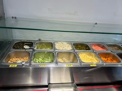 -包整·丝娃娃(一览甲秀楼风景店)