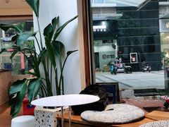 -Line 咖啡(石厦花园店)