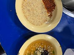 -马路边边·成都串串(翠柏路店)