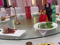 -白金汉爵大酒店-24小时餐厅