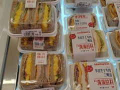 -红星前进面包牛奶公司(君太店)