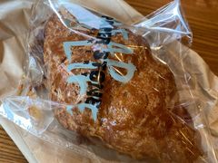 酥皮牛角酥-PAPER STONE BAKERY(天汇广场店)
