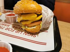 -The Habit Burger Grill 哈比特汉堡(复兴soho店)