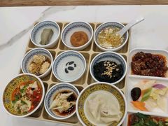 -龙抄手(春熙路总店)