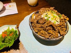 豪华五层牛肉饭-二丁目食堂(铁西星摩尔店)
