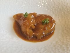 葱烧鮰鱼肚花椒-扬州香格里拉·香宫中餐厅