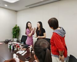 -Eling伊林彩妆·化妆培训(河西奥体店)