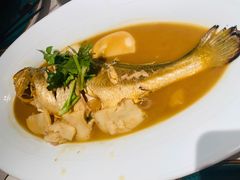 年糕烧黄鱼-鸽子侯·家宴·平价海鲜(绿地店)