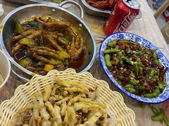 -江城燕子大排档(江汉路步行街店)