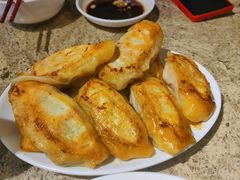 猪肉香菇锅贴-金谷园饺子馆(北邮总店)
