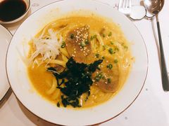 咖喱乌冬-小句号·精致料理(江南环球港店)