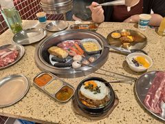 -姜胖胖韩式自助烤肉(光明万达店)