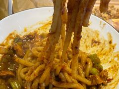 -壹粉屋新疆炒米粉(建外SOHO东区店)