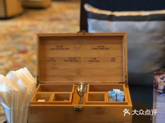 香格里拉大堂吧享受一下 点了杯最爱的拿铁
