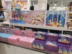 -泡泡玛特POPMART(上海环球港店)