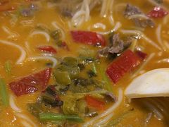 -粉小主·贵州酸汤牛肉粉(南京仙林金鹰店)