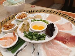 -花馬肆.云南过桥米线(汉神购物广场现场熬汤店)