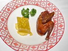-谭厨中山传家菜.乳鸽.脆鲩鱼(华强北中航城店)