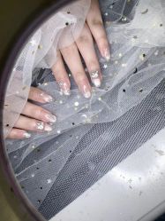 -HEYAN荷妍专业脱毛连锁机构