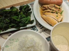 -老乡鸡(上海白玉兰广场店)