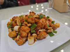 宫保鸡丁-东四民芳餐厅(世茂工三店)