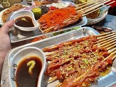 -威记烧嘢·南宁烧烤·超级生牛(绿地店)