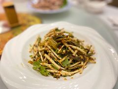 酸菜折耳根-泉味道贵州厨房(三里河店)