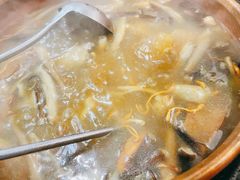 -阿山卓·野生菌火锅·纳西火塘烤肉