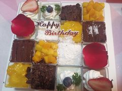 8寸网红畅销蛋糕-卡漫莫尼蛋糕(私人定制店)