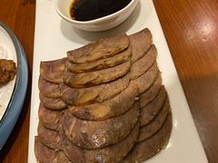 川酱牛腱肉-东方之珠海鲜酒楼(南开店)