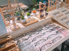 -Trend1881视光·蔡司视觉(领展广场店)