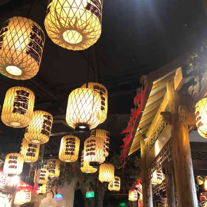 南京大牌档(中山西路万象城店)-"很好吃的一家大排档 在这里可以吃到