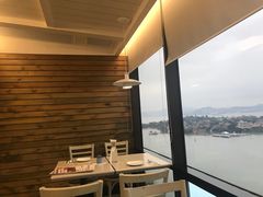 靠窗位-必胜客(海滨店)