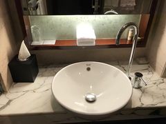 -上海龙之梦万丽酒店