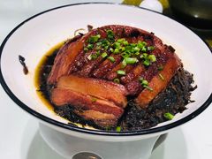梅菜扣肉-千滋百味·醉江澜花园餐厅(街道口店)