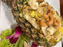 -Dang restaurant (patong phuket)