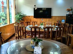 -芦茨金富饭庄·25年老字号·专做稻草鸡