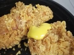 -BHC炸鸡(明洞总店)