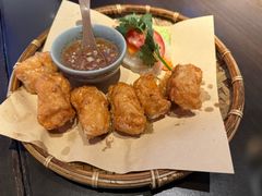 -大头虾越式风味餐厅(光明广场店)