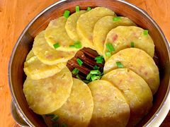 郁山三香-郑件洋芋饭庄