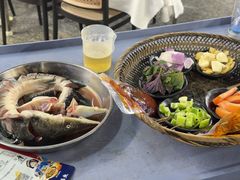 -刘姐啤酒鱼民族演艺餐厅(西街总店)