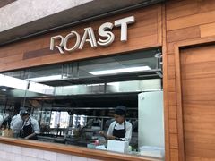 -ROAST coffee & eatery