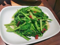 -有红鸡毛店·川菜(建设路店)