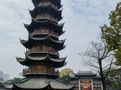 -龙华寺